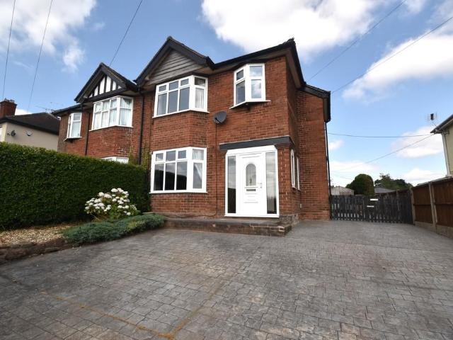 House for sale in Chorlton Lane, Cheshire