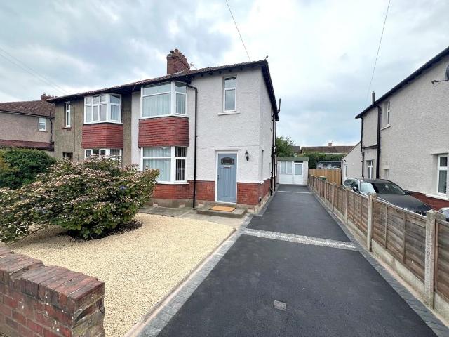 House for sale in Longsowerby