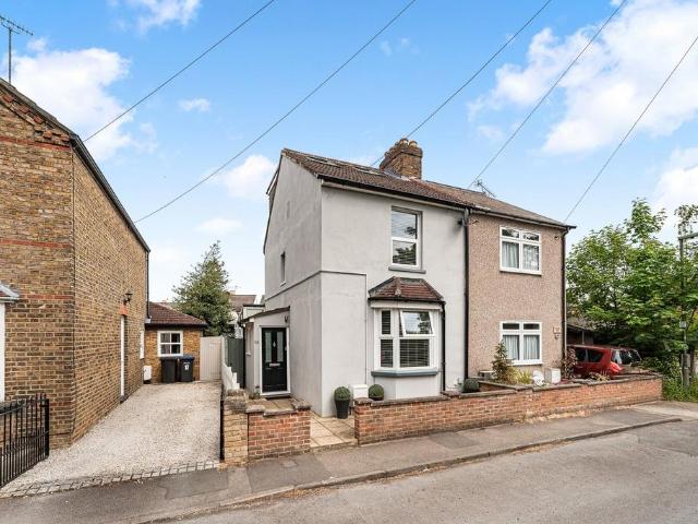 House for sale in Egham Hythe, Row Town