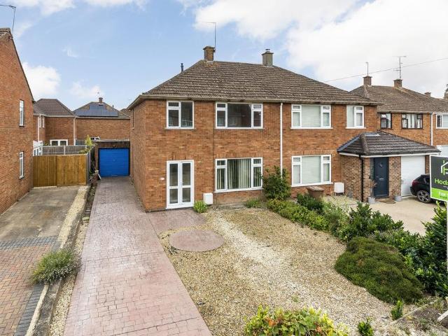 House for sale in Berrick Salome, Oxfordshire