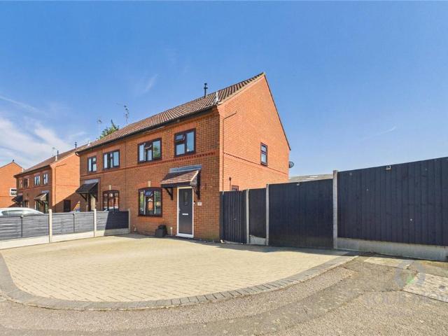 House for sale in Kettering