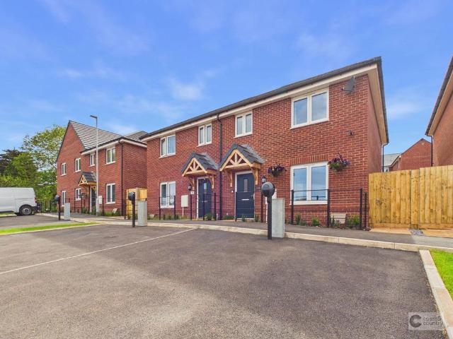 House for sale in Roselands, Livermead