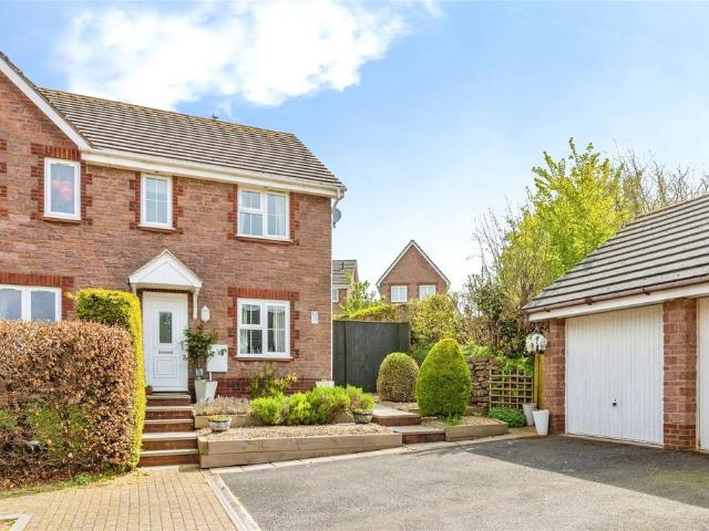 House for sale in Yalberton, Livermead