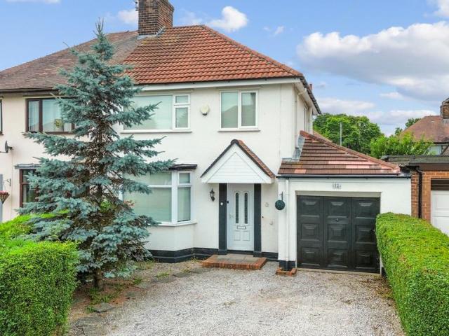 House for sale in Winwick Quay, Warrington