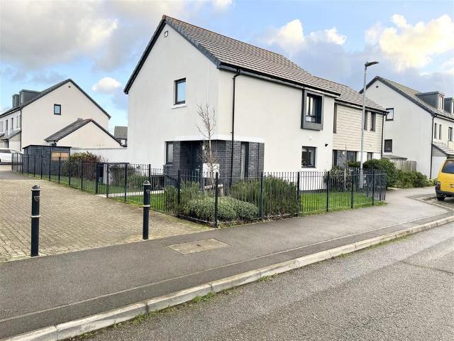 House for sale in St Eval, Cornwall