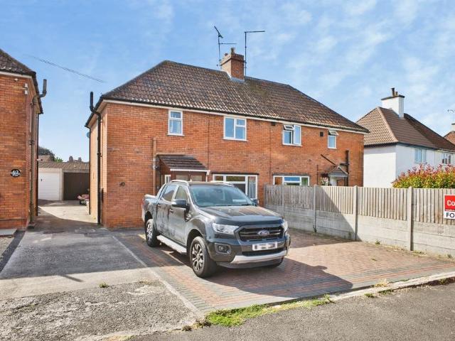 House for sale in Yeovil, Somerset