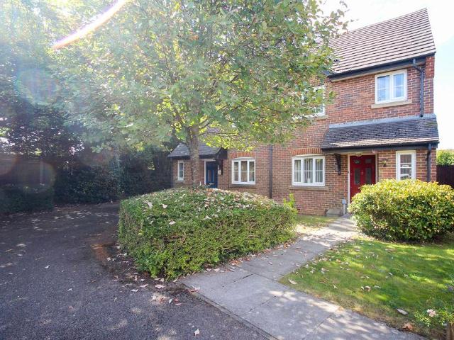 House for sale in Hawkinge, Folkestone
