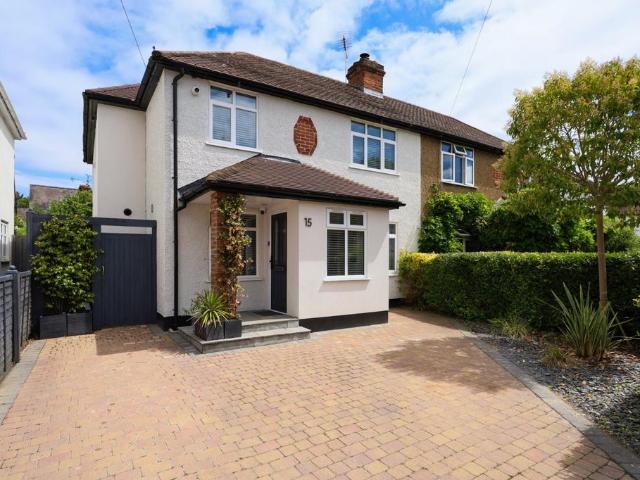 House for sale in Row Town, Surrey