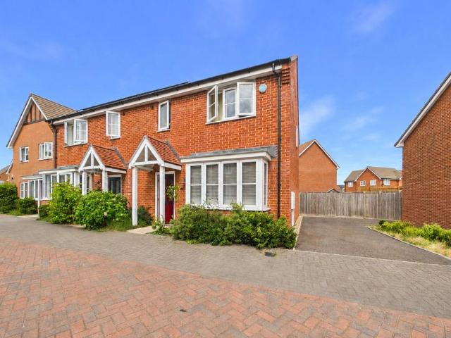 House for sale in Shinfield