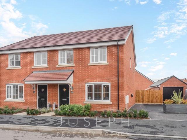 House for sale in Bedingfield, Suffolk