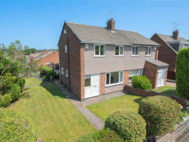 House for sale in Primley Park, Alwoodley