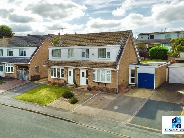House for sale in Shepshed, Elmfield