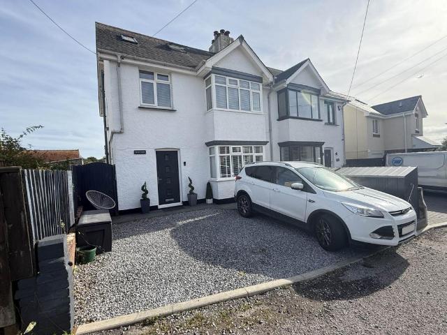 House for sale in Littleham, Budlake