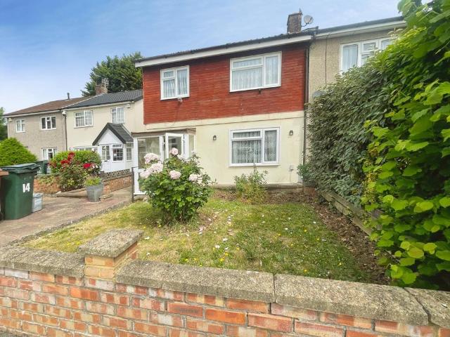 House for sale in Watford Rural, Batchworth