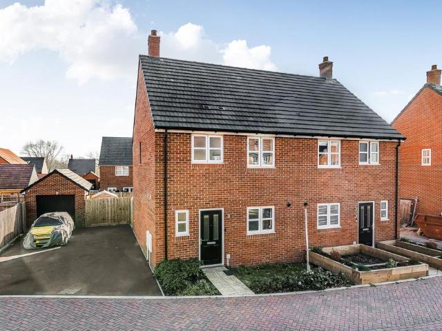 House for sale in Stotfold, Bedfordshire