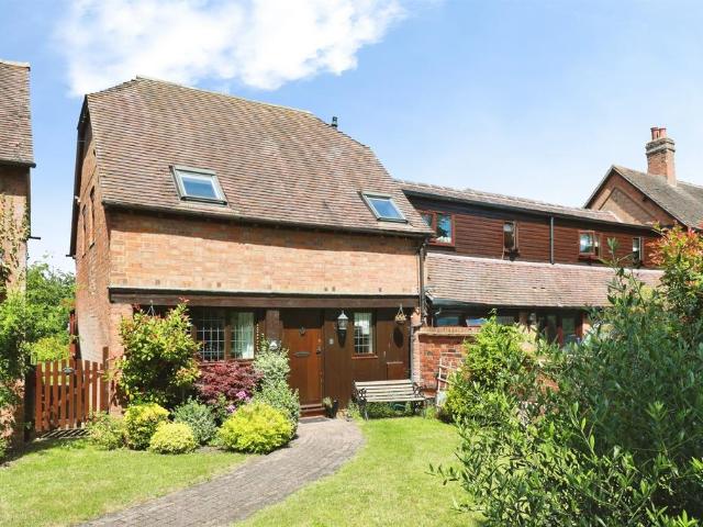 House for sale in Shackleton Village, Alderminster