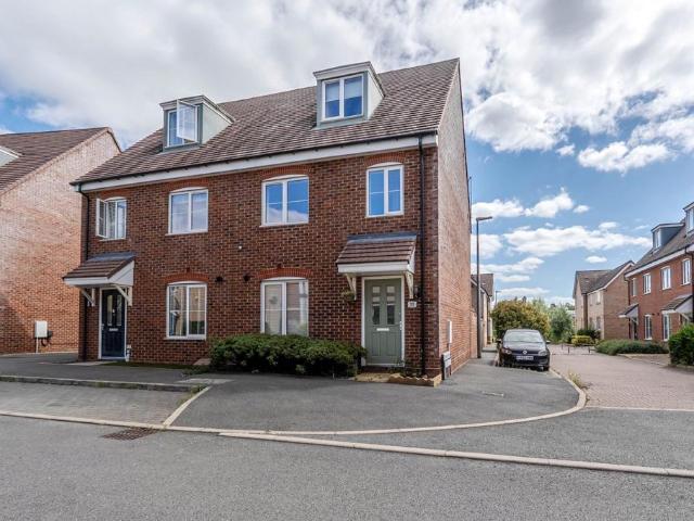 House for sale in Bletchley and Fenny Stratford, Bletchley