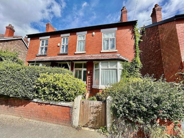 House for sale in Georgia, Greater Manchester