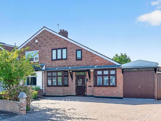 House for sale in London Borough of Waltham Forest, Greater London