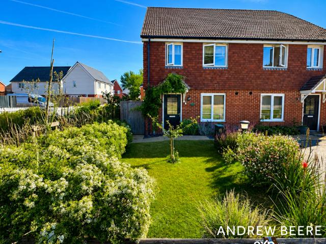 House for sale in Folkestone, Kent