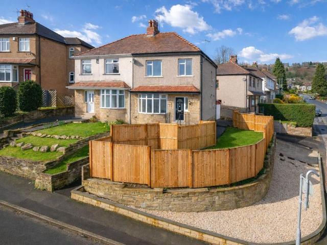 House for sale in Charlestown, Bradford