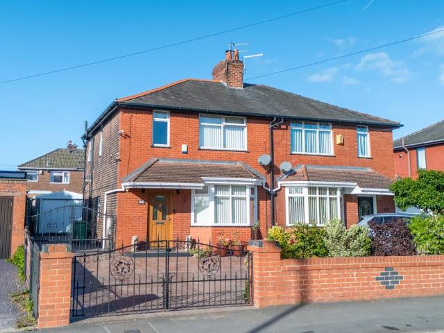 House for sale in Newton-le-Willows, St Helens