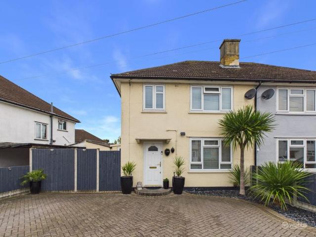 House for sale in London Borough of Croydon, Greater London