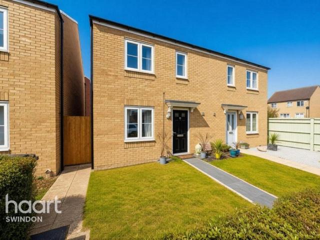House for sale in Kingsdown, Stratton St. Margaret