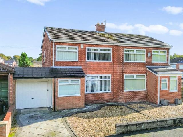 House for sale in St. Helens, St Helens