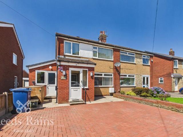 House for sale in Moss Side, Firbank