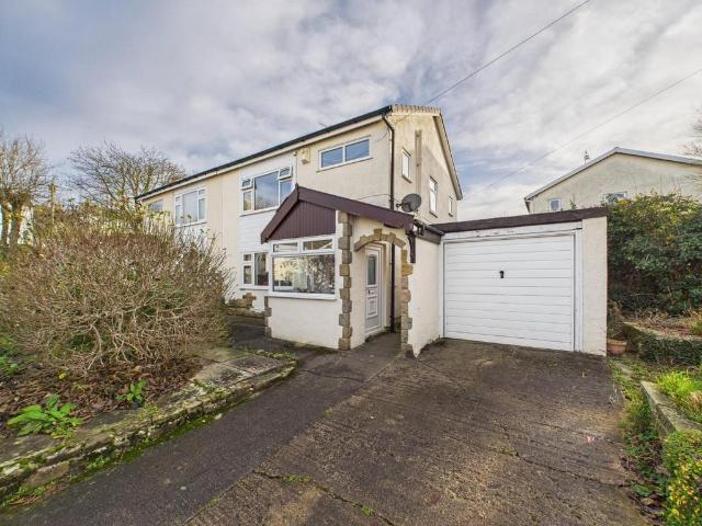 House for sale in Bailey Hills, Bradford