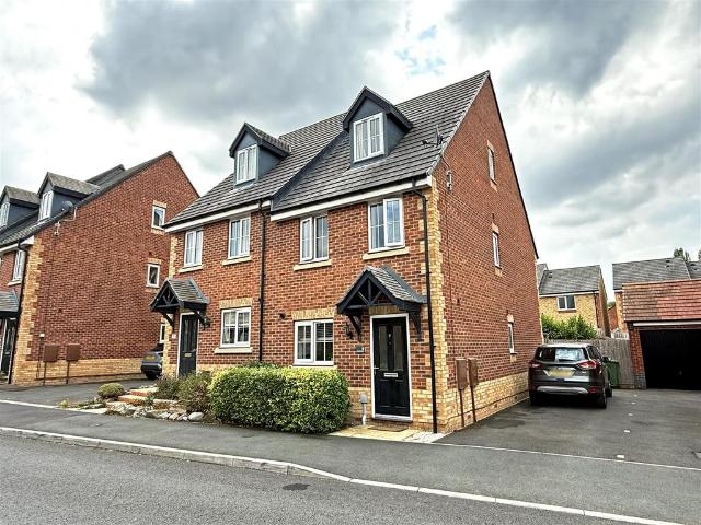 House for sale in Reabrook Estate, Frankwell