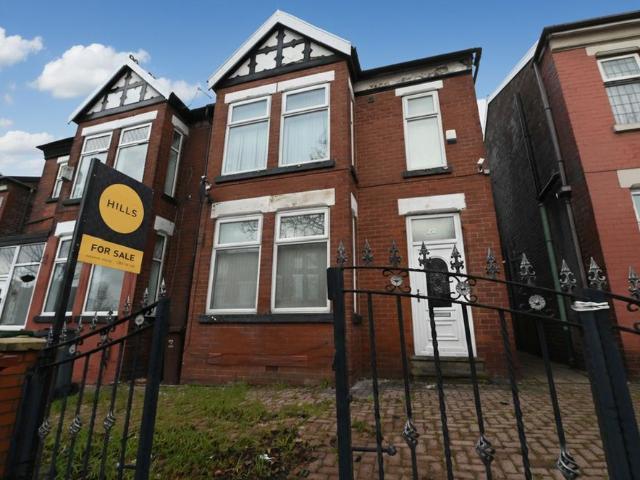 House for sale in Georgia, Greater Manchester