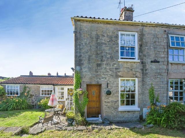 House for sale in Potters Corner, East Midlands