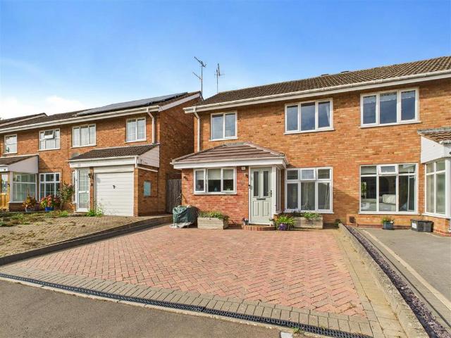 House for sale in Stratford-upon-Avon, Alderminster