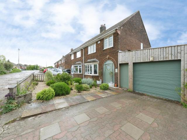 House for sale in Kedleston, East Midlands