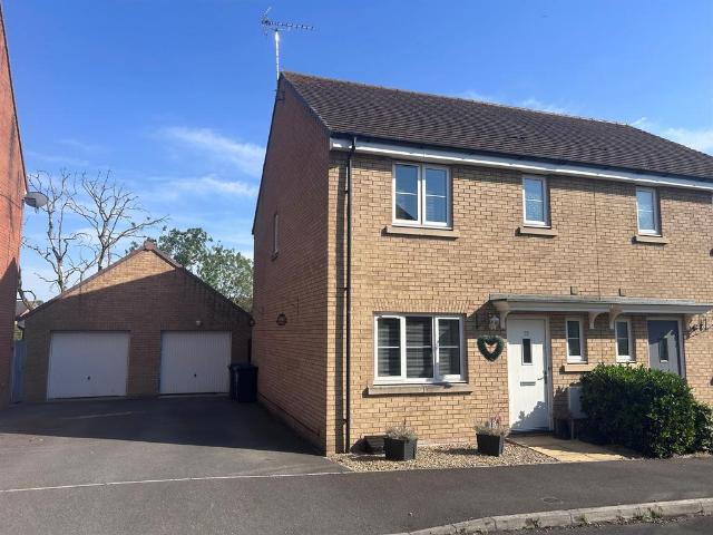 House for sale in Calne