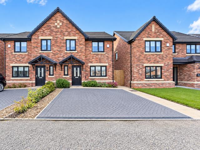 House for sale in Elswick, Fylde