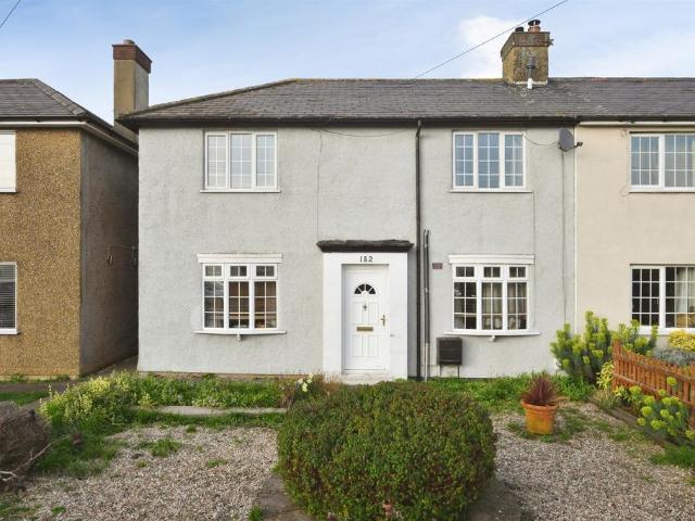 House for sale in Broxbourne, Hertfordshire
