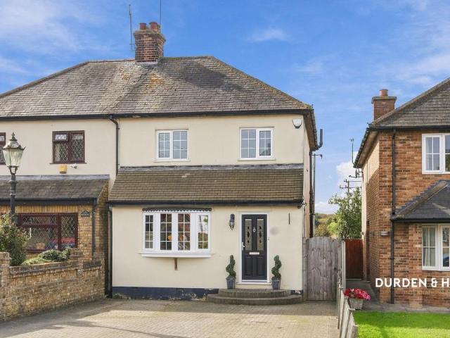 House for sale in Stondon Green, Brentwood