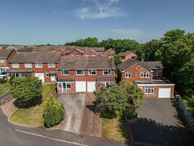House for sale in Kingsbury CP, Gun Hill