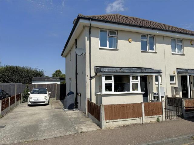 House for sale in East Tilbury, Essex