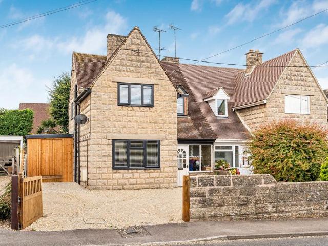 House for sale in Fossebridge, Gloucestershire