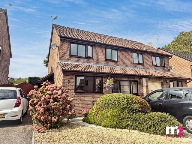 House for sale in Penperlleni, Wales