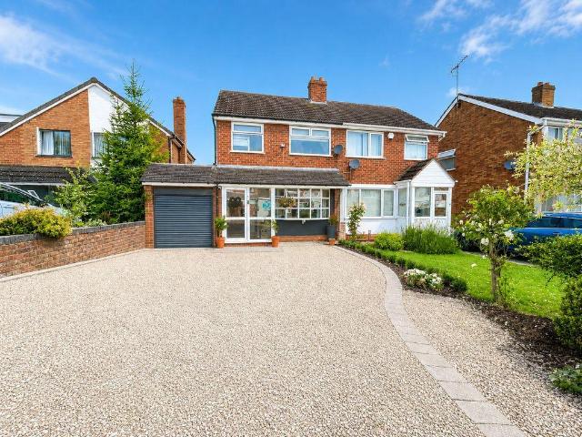 House for sale in Brownhills, West Midlands
