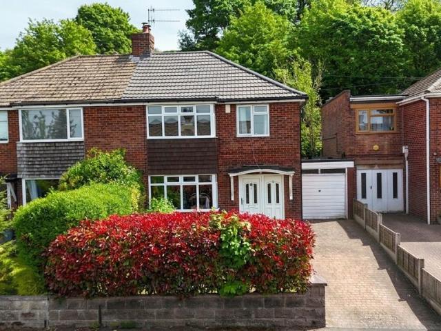 House for sale in Stoke-on-Trent
