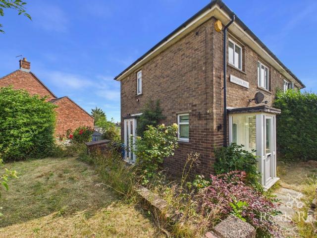 House for sale in Manor, South Yorkshire