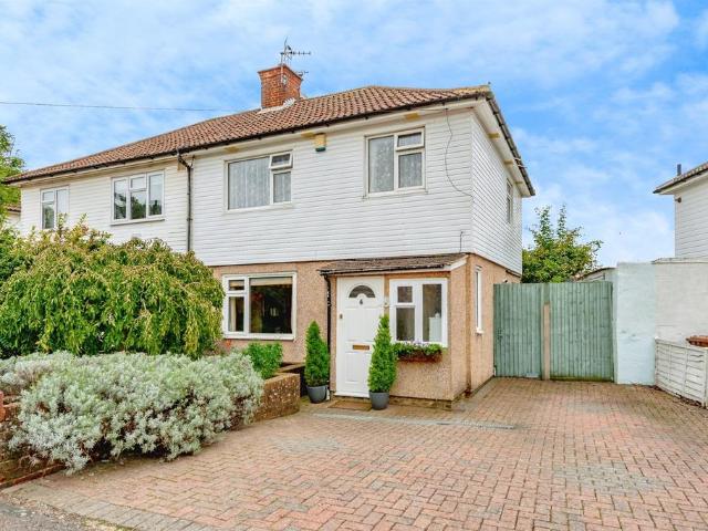 House for sale in Red Hill, Surrey