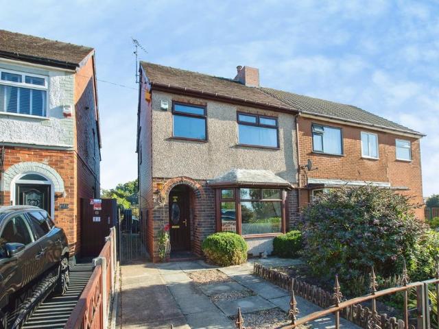 House for sale in Potters Corner, East Midlands