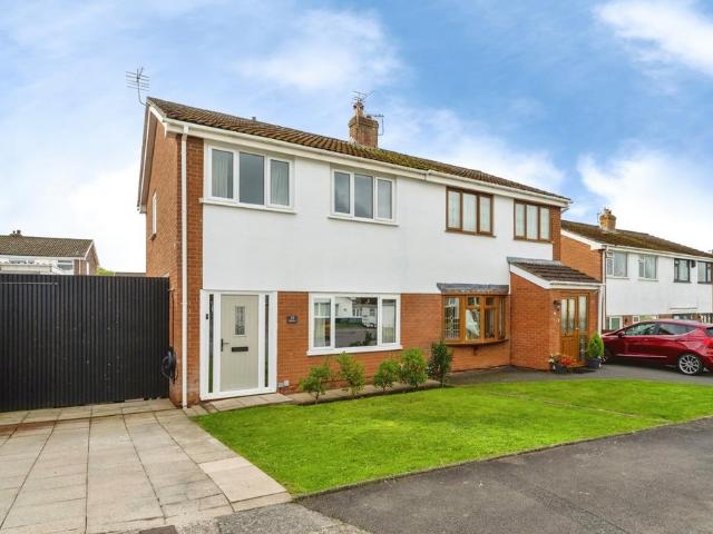 House for sale in Upper Loughor, Gorseinon